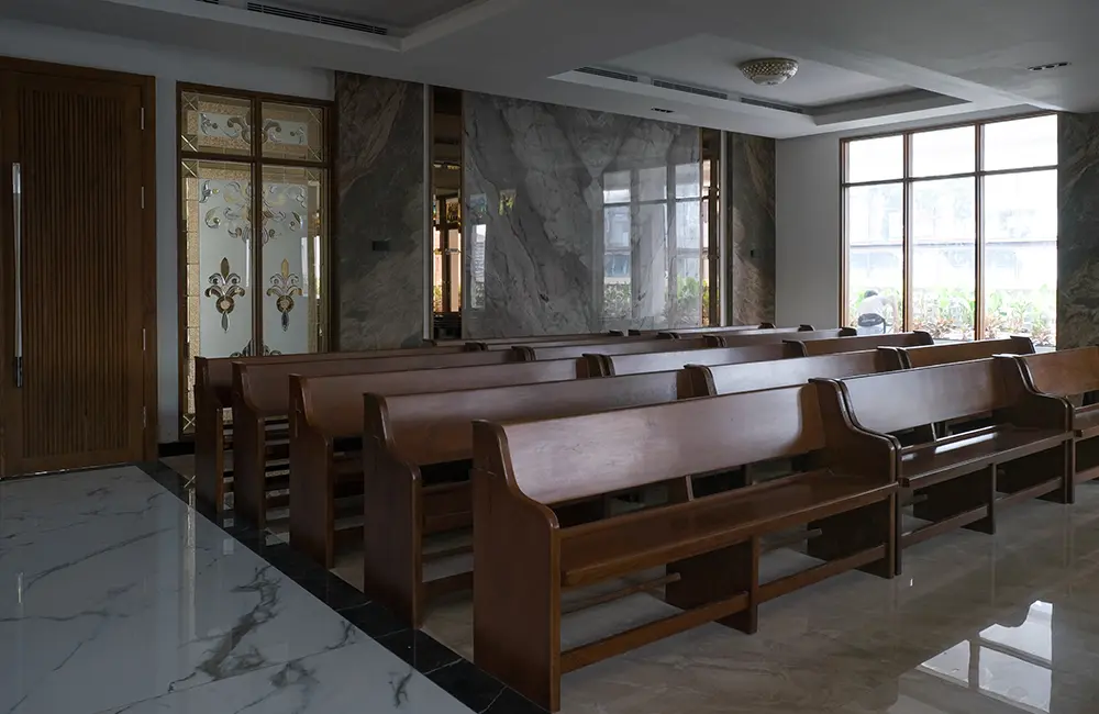 GEREJA HKBP SUDIRMAN JAKARTA