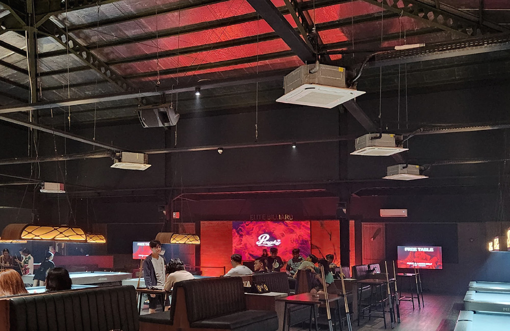 ELITE BILLIARD LOUNGE
